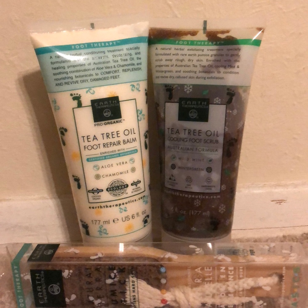 Earth Therapeutics foot therapy set!